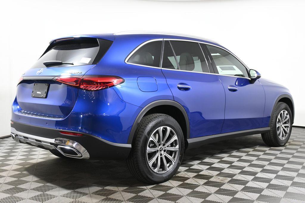 new 2025 Mercedes-Benz GLC 300 car, priced at $55,065