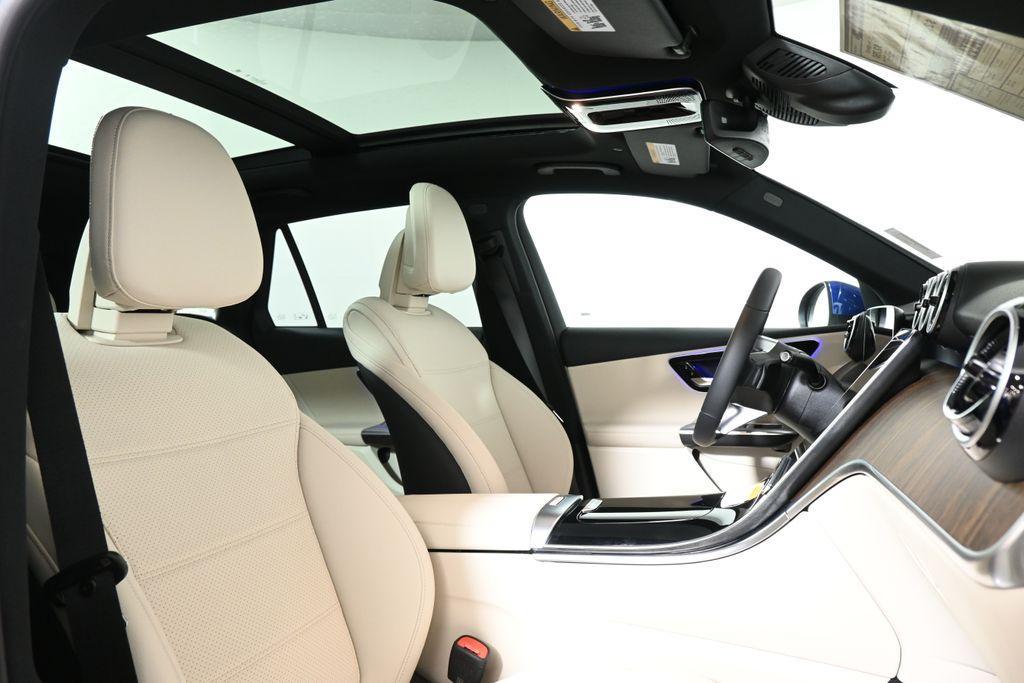 new 2025 Mercedes-Benz GLC 300 car, priced at $55,065