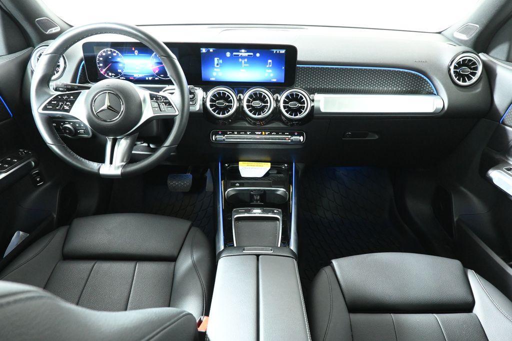 used 2024 Mercedes-Benz GLB 250 car, priced at $41,895