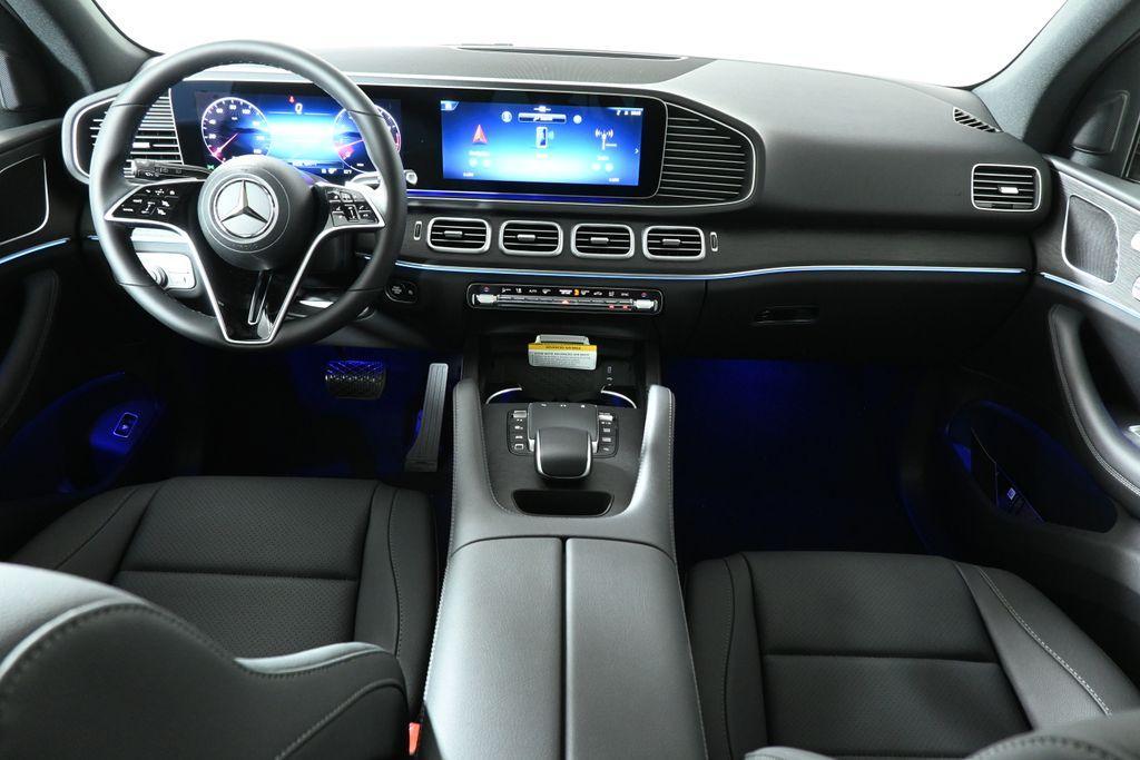 new 2025 Mercedes-Benz GLE 350 car, priced at $72,715