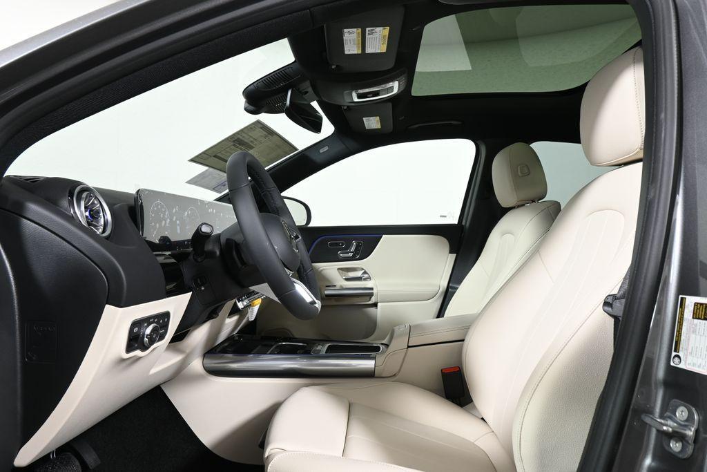 new 2026 Mercedes-Benz GLA 250 car, priced at $49,910