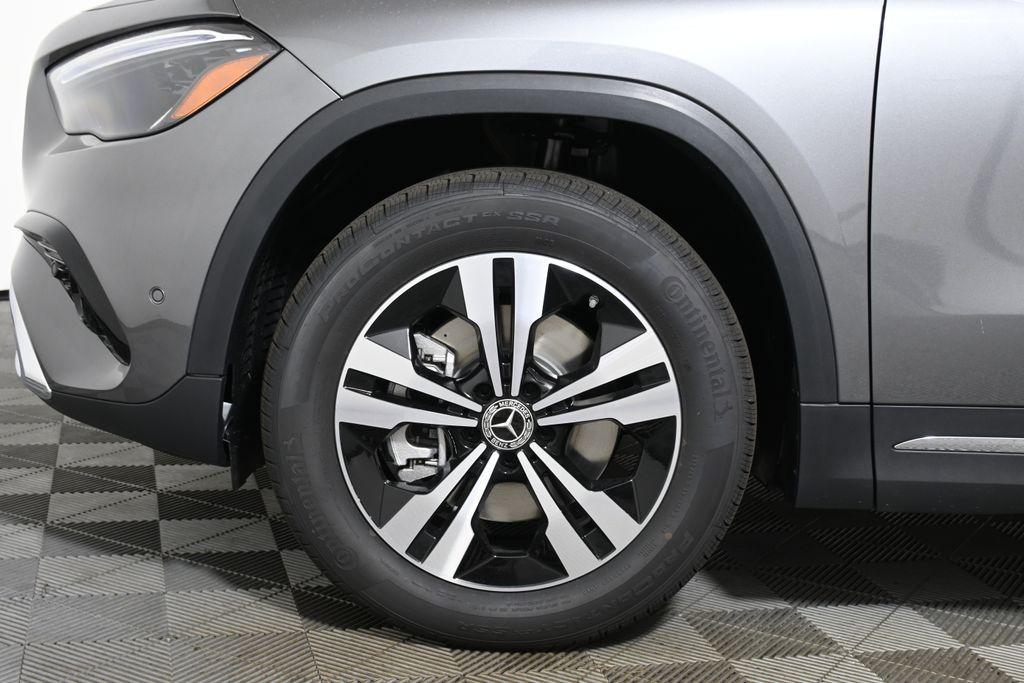 new 2026 Mercedes-Benz GLA 250 car, priced at $49,910