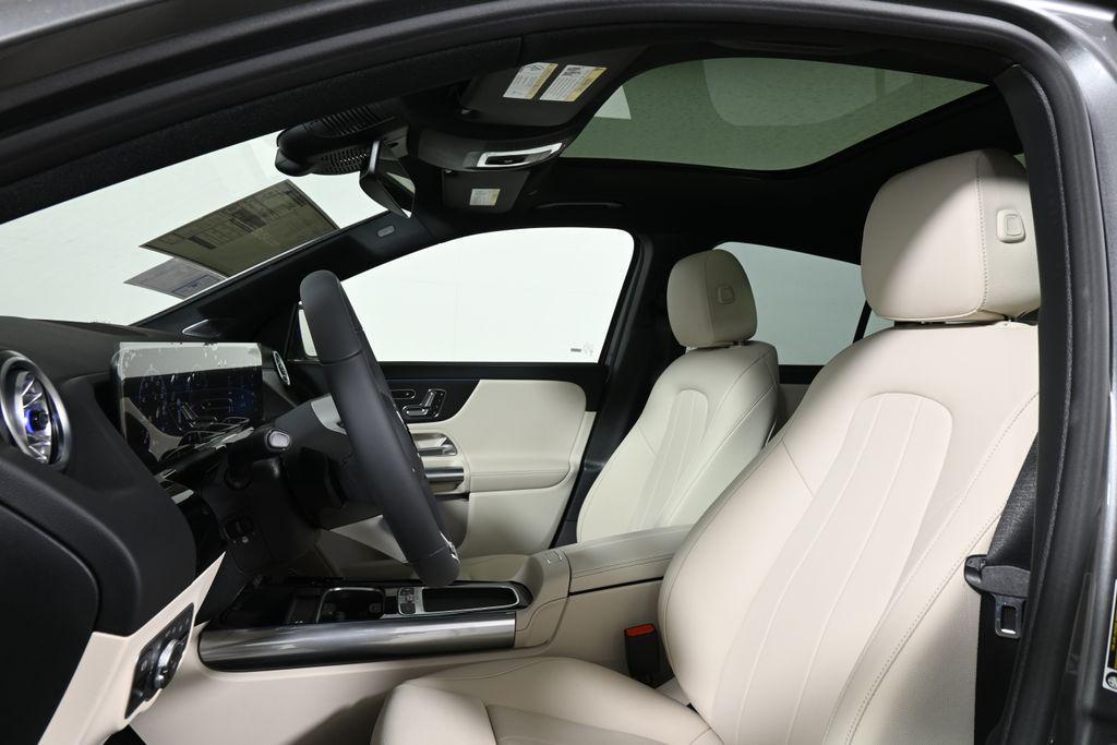 new 2026 Mercedes-Benz GLA 250 car, priced at $49,910