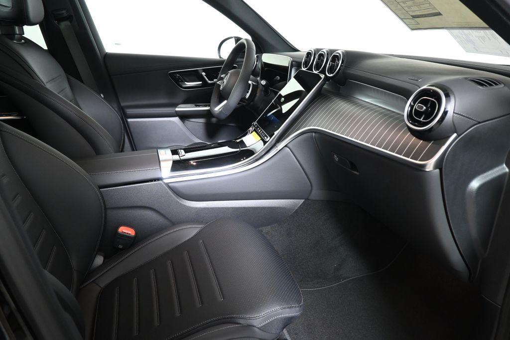 new 2026 Mercedes-Benz GLC 300 car, priced at $58,235