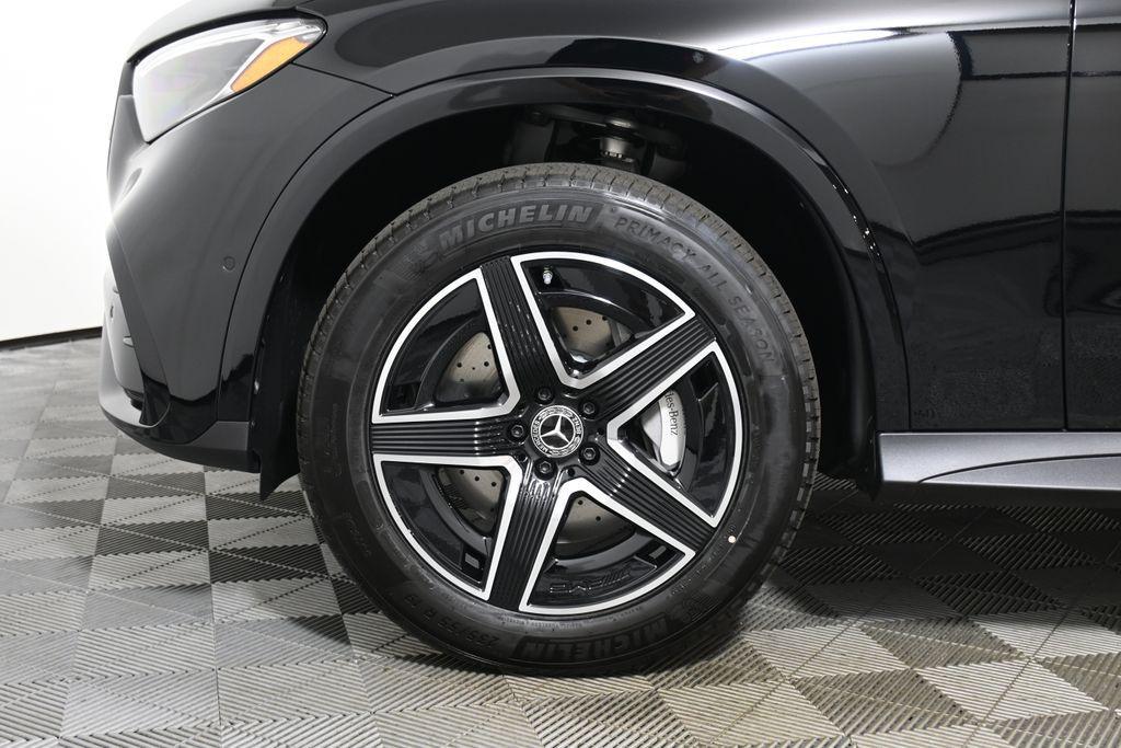 new 2026 Mercedes-Benz GLC 300 car, priced at $58,235