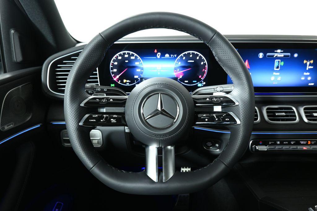 new 2025 Mercedes-Benz GLS 450 car, priced at $96,050