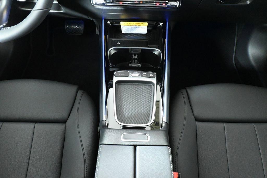 new 2025 Mercedes-Benz GLA 250 car, priced at $47,295