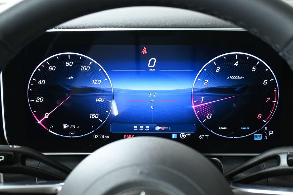new 2025 Mercedes-Benz GLC 300 car, priced at $60,035