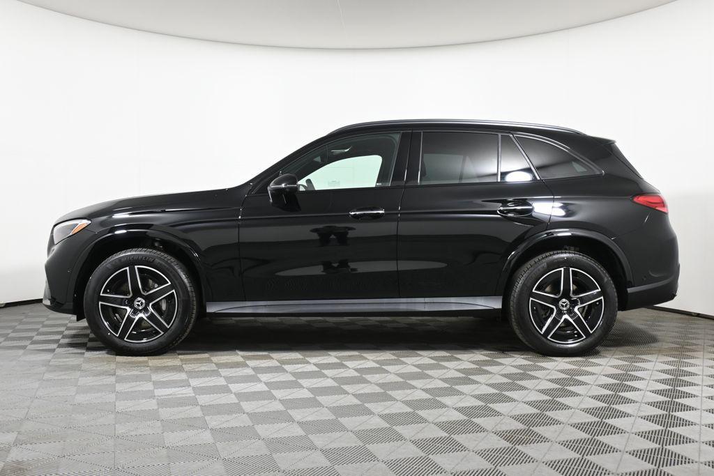 new 2025 Mercedes-Benz GLC 300 car, priced at $60,035