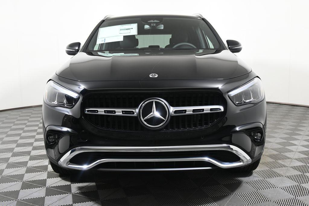 new 2025 Mercedes-Benz GLA 250 car, priced at $47,295