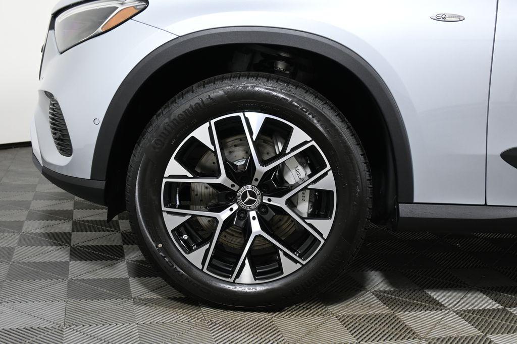 new 2025 Mercedes-Benz GLC 350e car, priced at $69,030