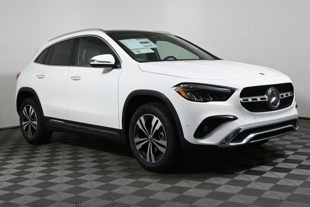 new 2026 Mercedes-Benz GLA 250 car, priced at $49,160