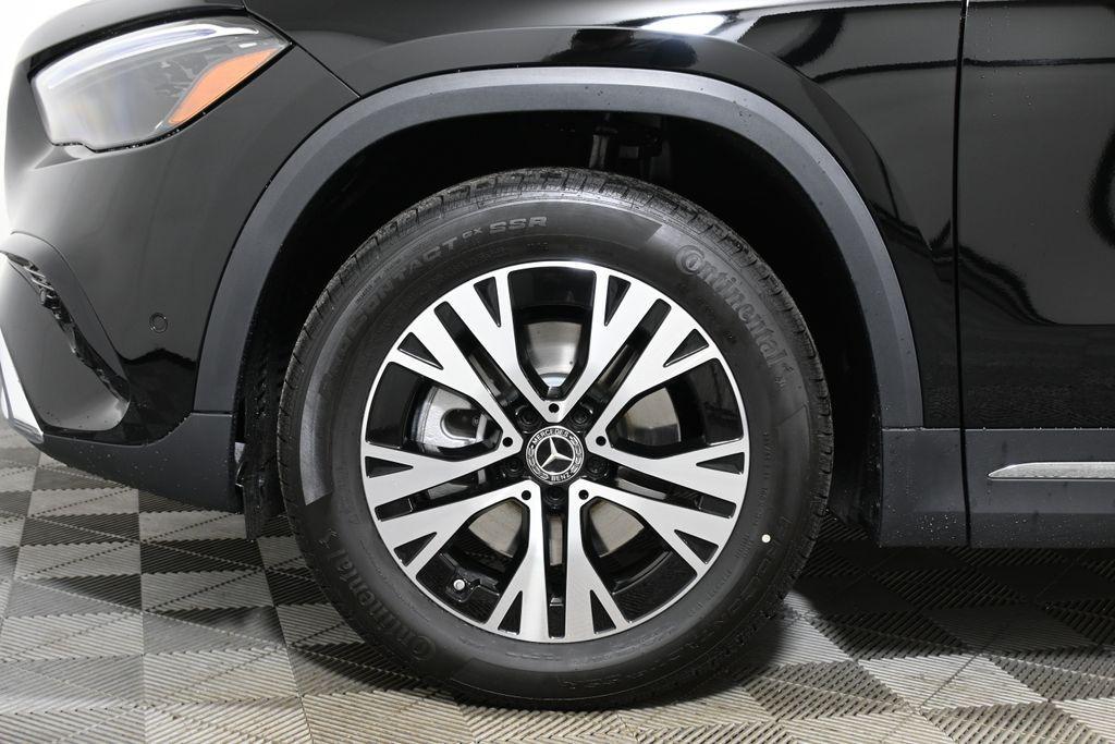 used 2025 Mercedes-Benz GLA 250 car, priced at $47,295