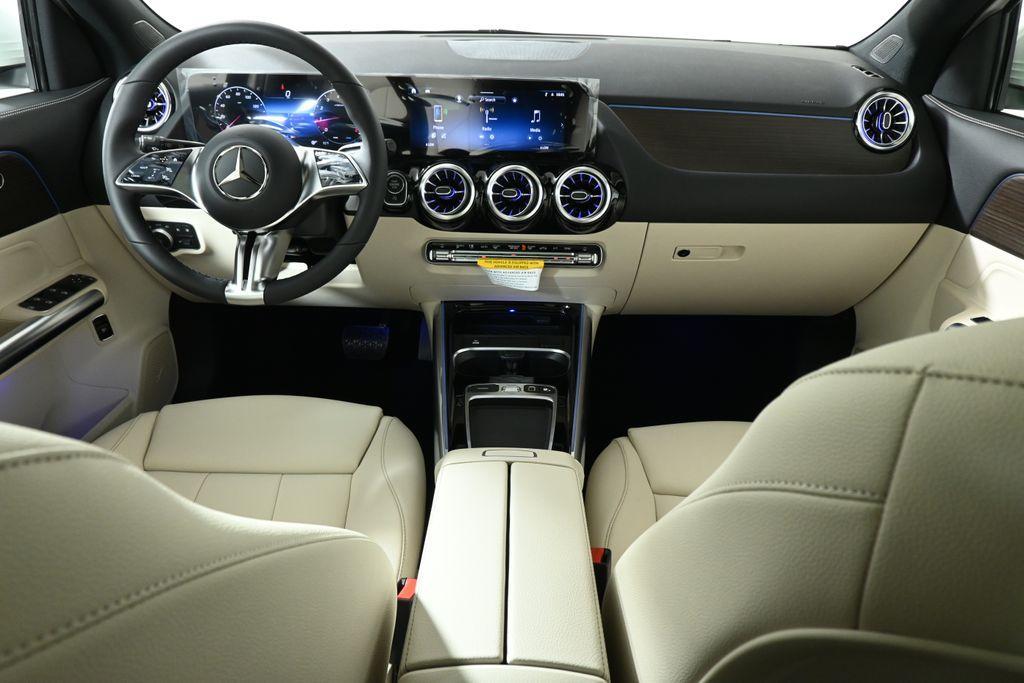 new 2026 Mercedes-Benz GLA 250 car, priced at $49,330