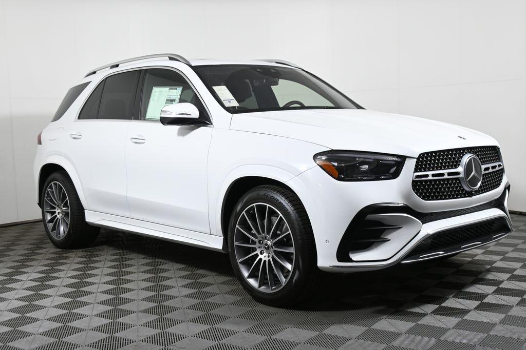 new 2025 Mercedes-Benz GLE 450 car, priced at $91,720