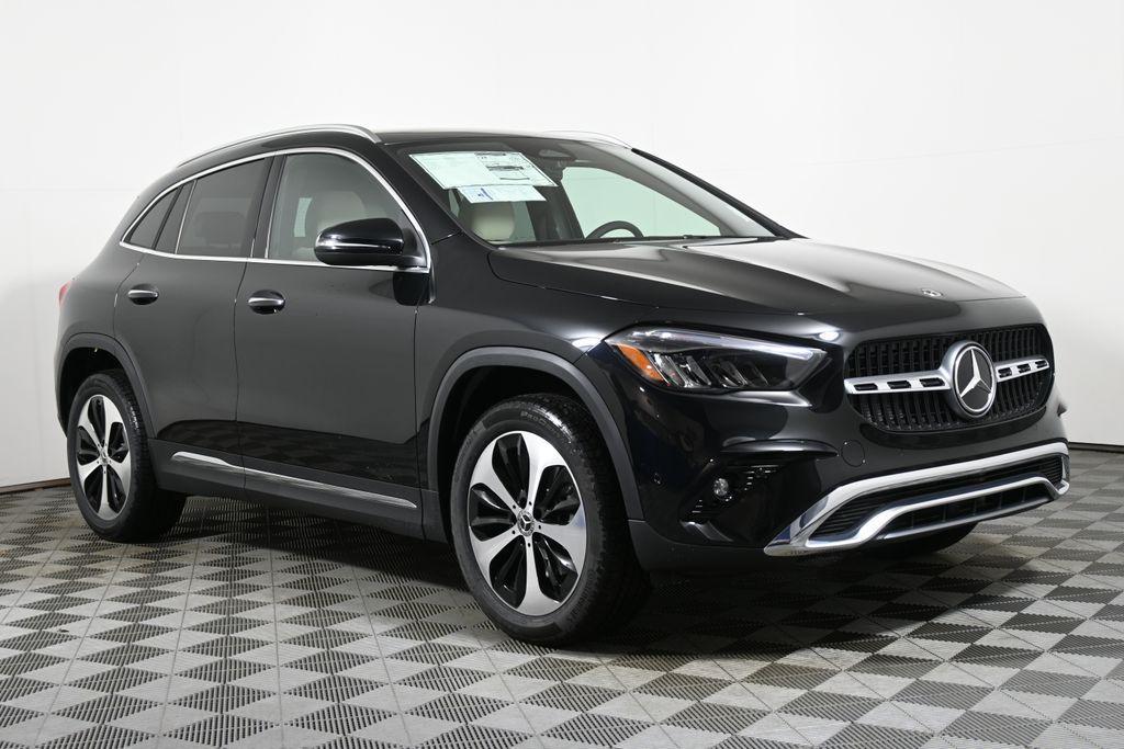 new 2025 Mercedes-Benz GLA 250 car, priced at $51,635