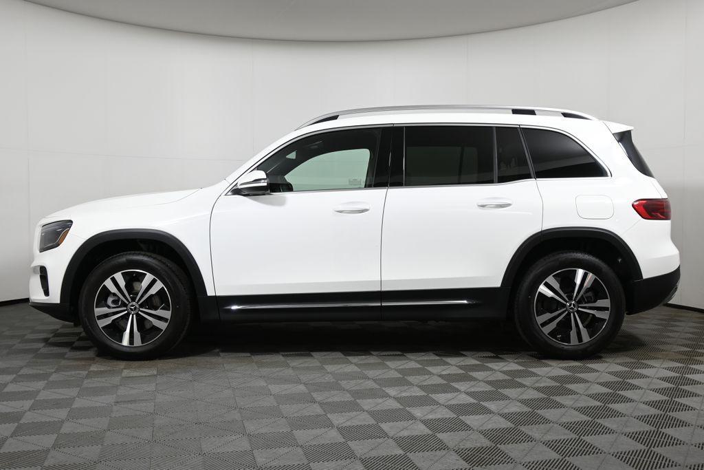 new 2025 Mercedes-Benz GLB 250 car, priced at $46,550