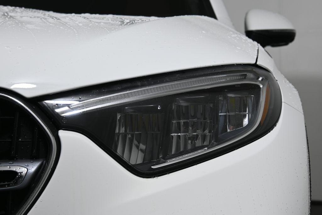 new 2026 Mercedes-Benz GLC 300 car