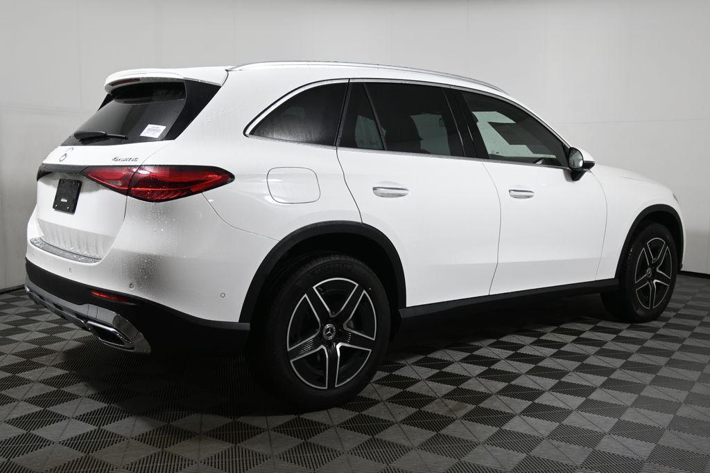 new 2026 Mercedes-Benz GLC 300 car