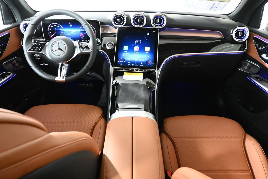 new 2026 Mercedes-Benz GLC 300 car