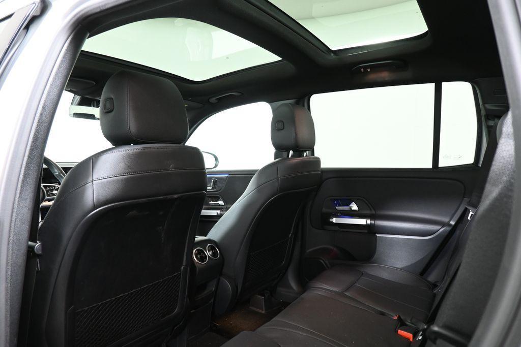 used 2021 Mercedes-Benz GLB 250 car, priced at $28,595