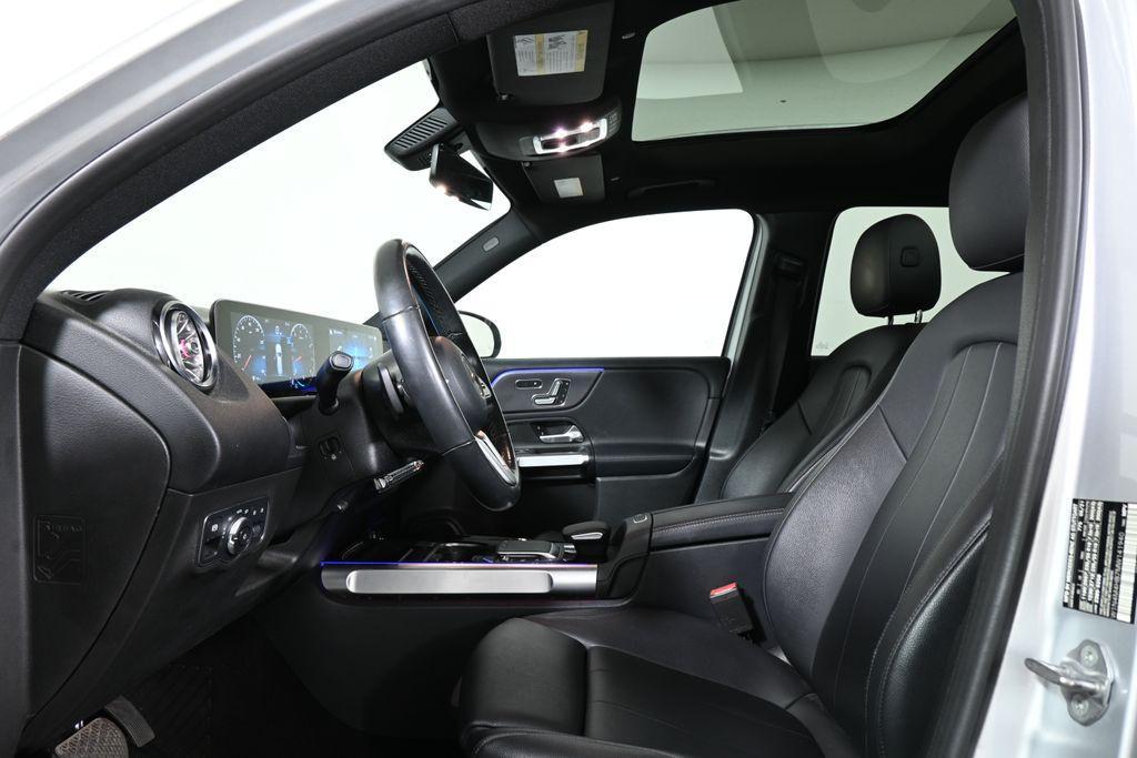 used 2021 Mercedes-Benz GLB 250 car, priced at $28,595