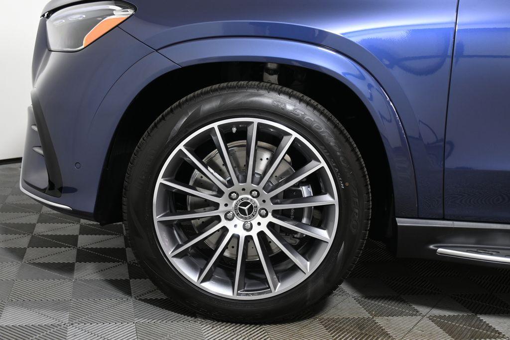 new 2026 Mercedes-Benz GLE 450 car, priced at $81,215