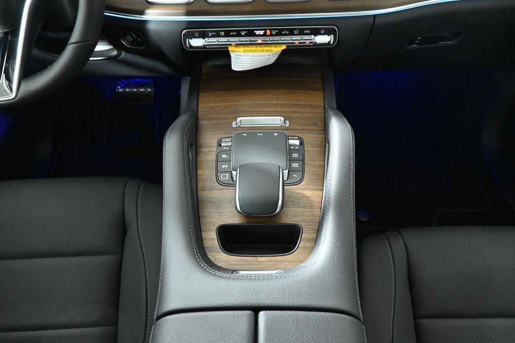 new 2026 Mercedes-Benz GLE 450 car, priced at $81,745