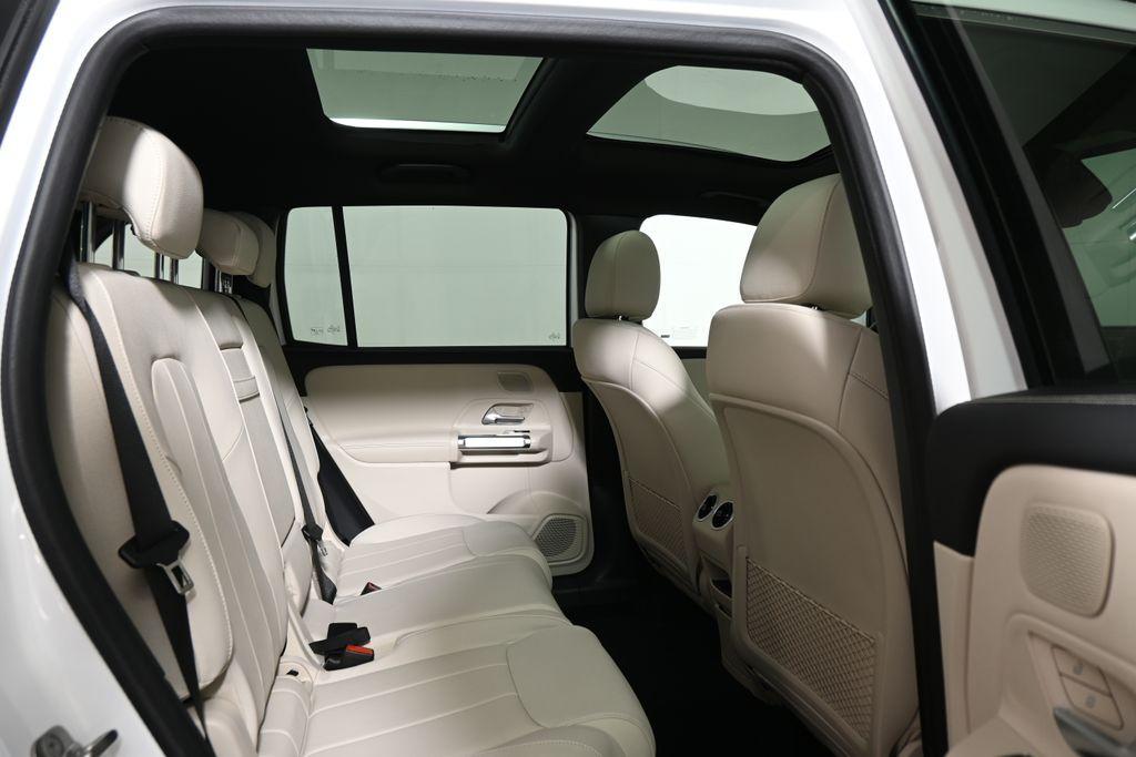 new 2026 Mercedes-Benz GLB 250 car, priced at $50,030