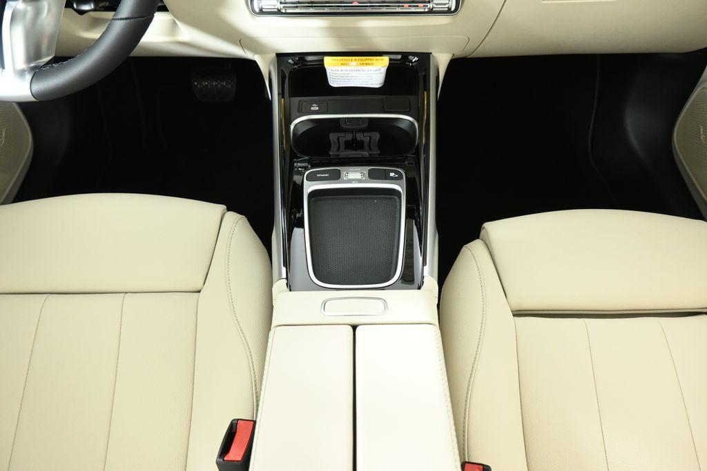 new 2026 Mercedes-Benz GLB 250 car, priced at $50,030