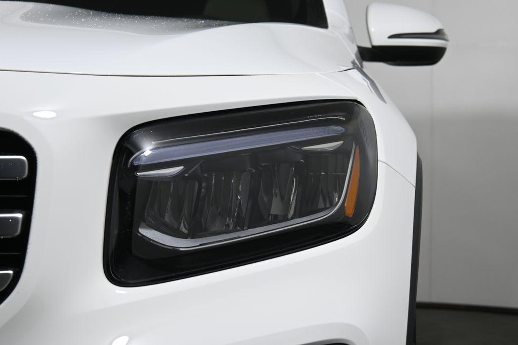 new 2026 Mercedes-Benz GLB 250 car, priced at $50,030