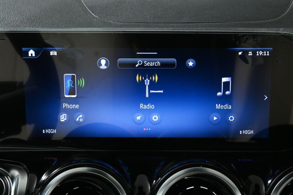 new 2026 Mercedes-Benz GLB 250 car, priced at $50,030