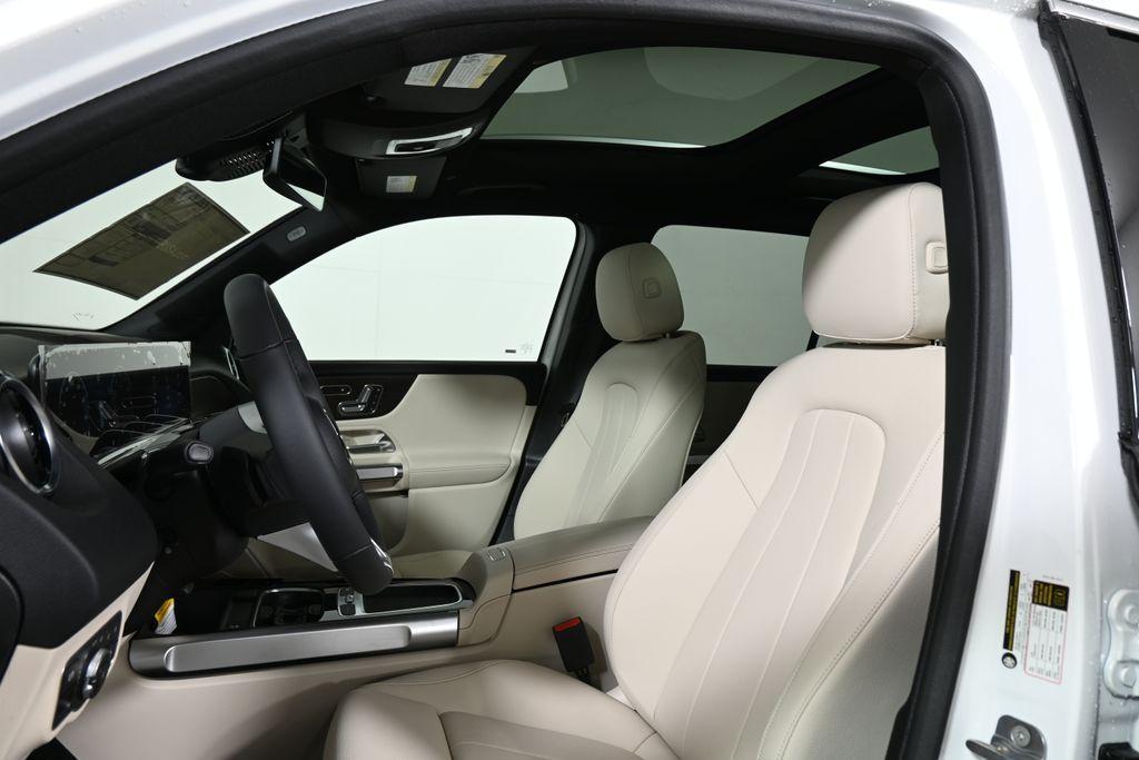 new 2026 Mercedes-Benz GLB 250 car, priced at $50,030