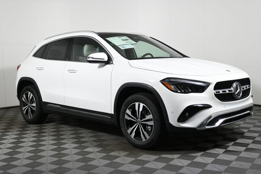 used 2025 Mercedes-Benz GLA 250 car, priced at $47,650