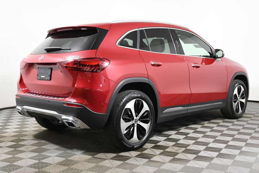 used 2025 Mercedes-Benz GLA 250 car, priced at $52,345