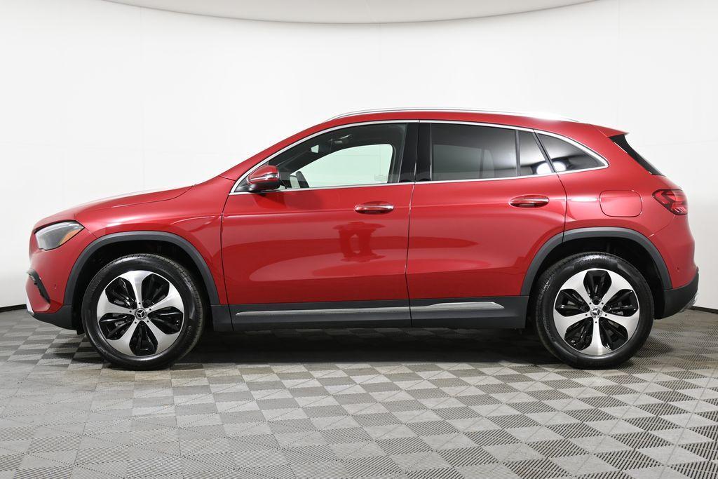 used 2025 Mercedes-Benz GLA 250 car, priced at $52,345