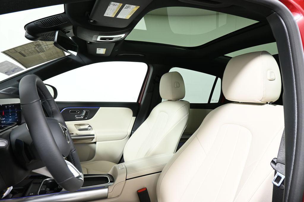 used 2025 Mercedes-Benz GLA 250 car, priced at $52,345