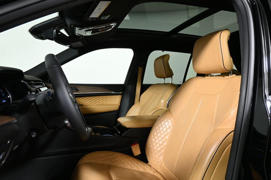 used 2023 Jeep Grand Cherokee 4xe car, priced at $34,495