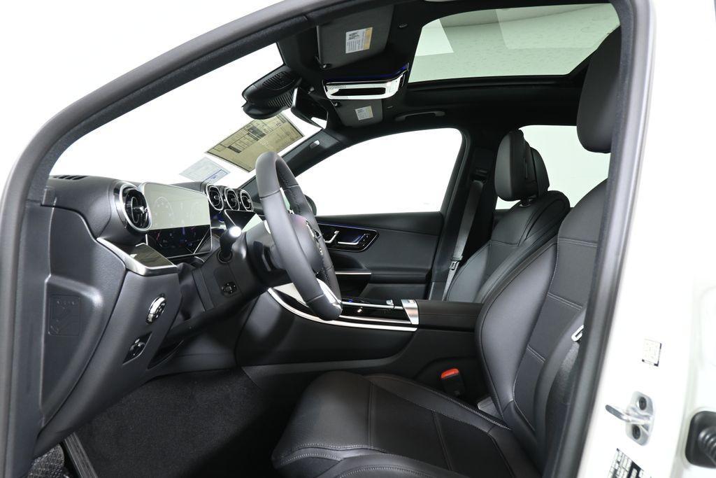 new 2025 Mercedes-Benz GLC 300 car, priced at $55,835