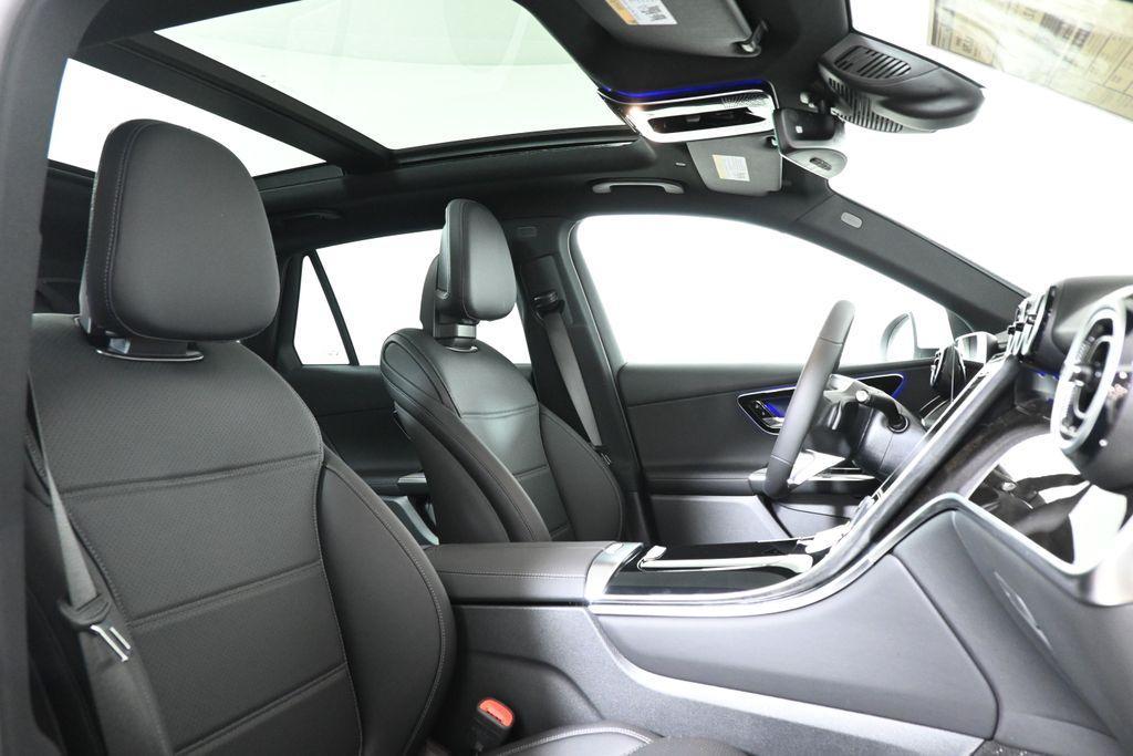 new 2025 Mercedes-Benz GLC 300 car, priced at $55,835