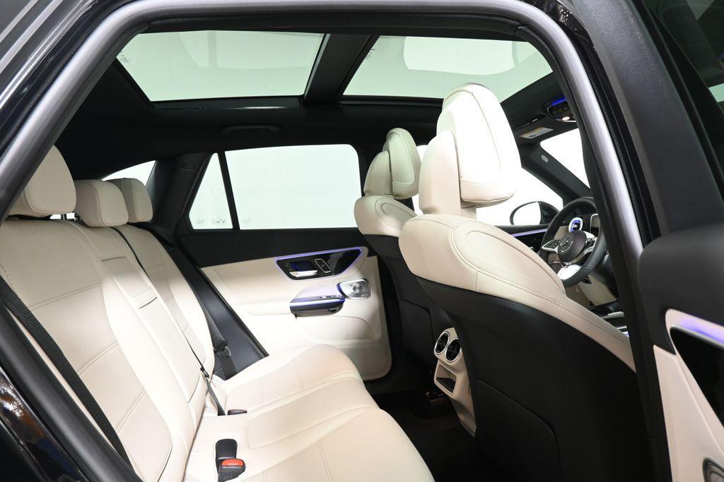 new 2025 Mercedes-Benz GLC 300 car, priced at $58,045