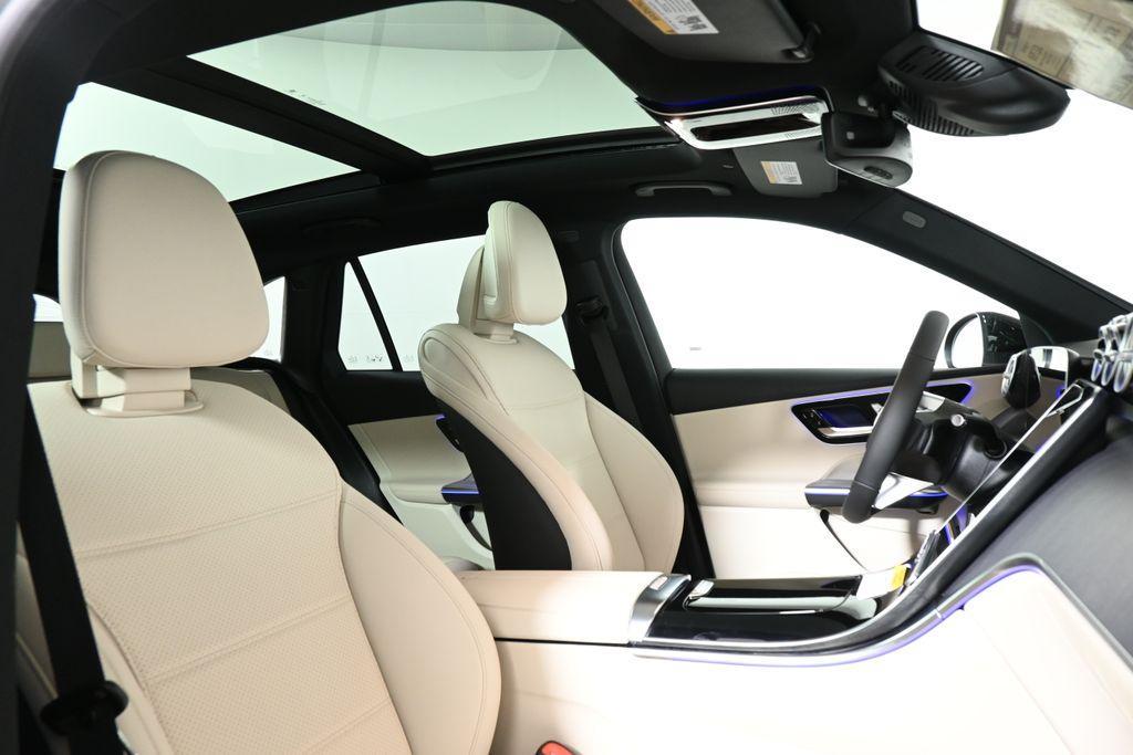 new 2025 Mercedes-Benz GLC 300 car, priced at $58,045