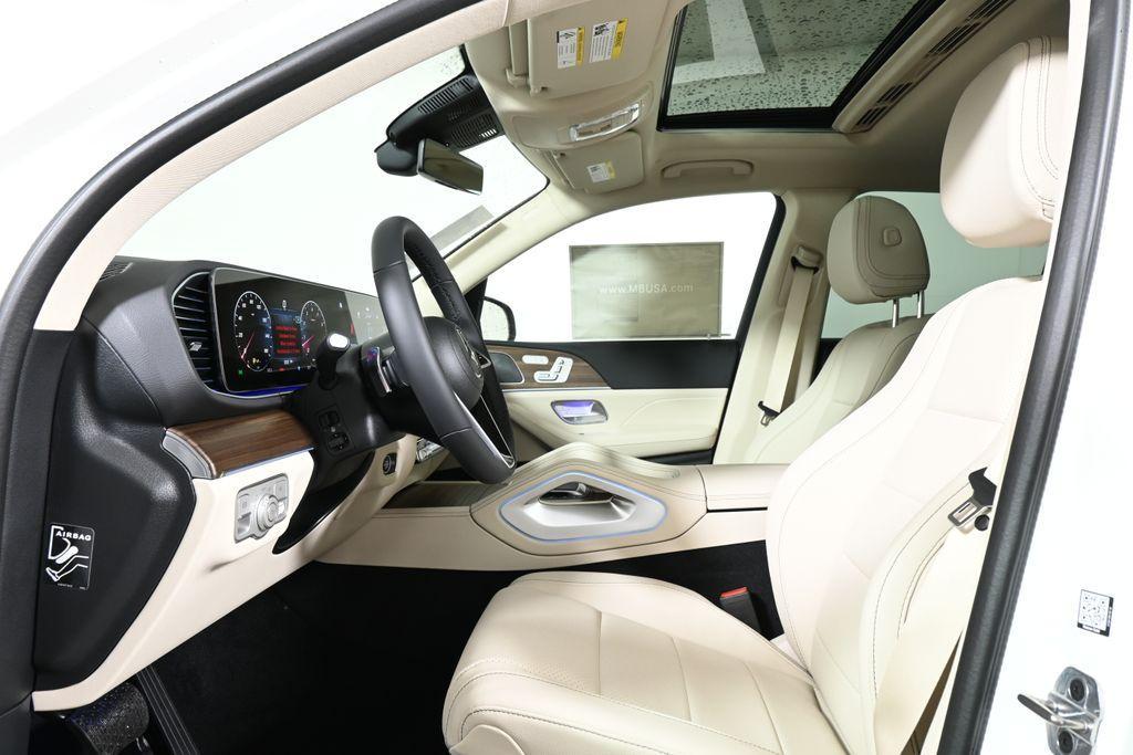 new 2025 Mercedes-Benz GLE 350 car, priced at $66,110