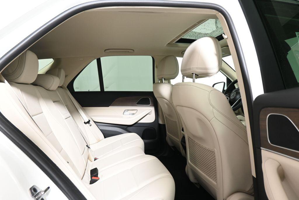 new 2025 Mercedes-Benz GLE 350 car, priced at $66,110