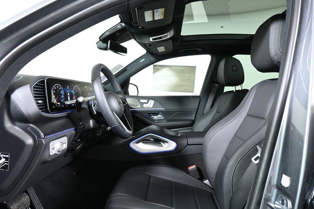 new 2025 Mercedes-Benz GLE 350 car, priced at $70,635