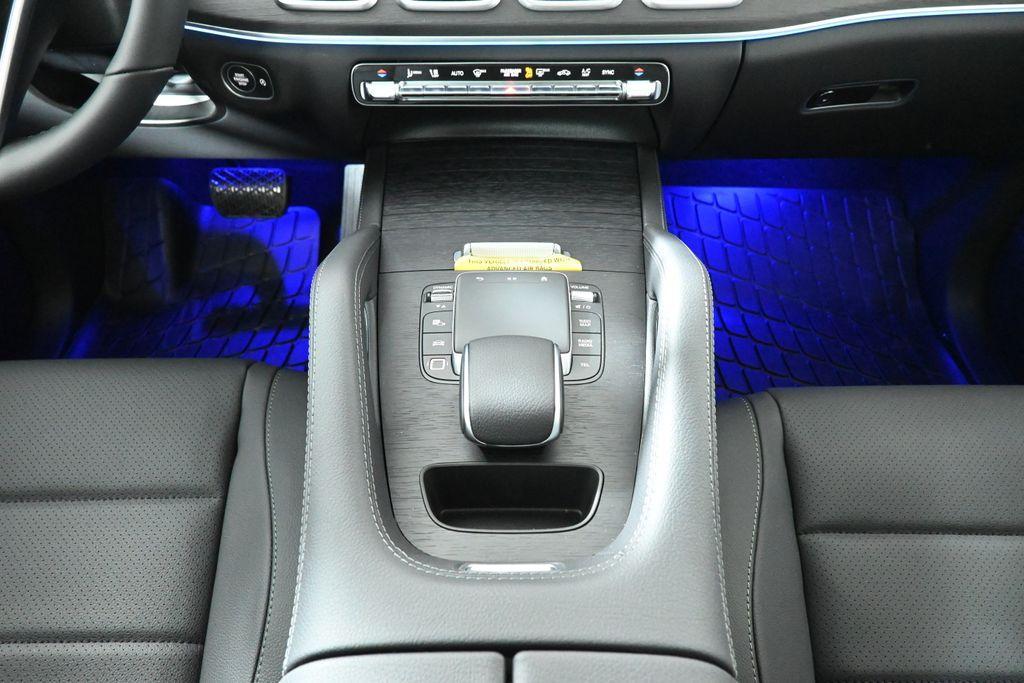 new 2025 Mercedes-Benz GLE 350 car, priced at $70,635