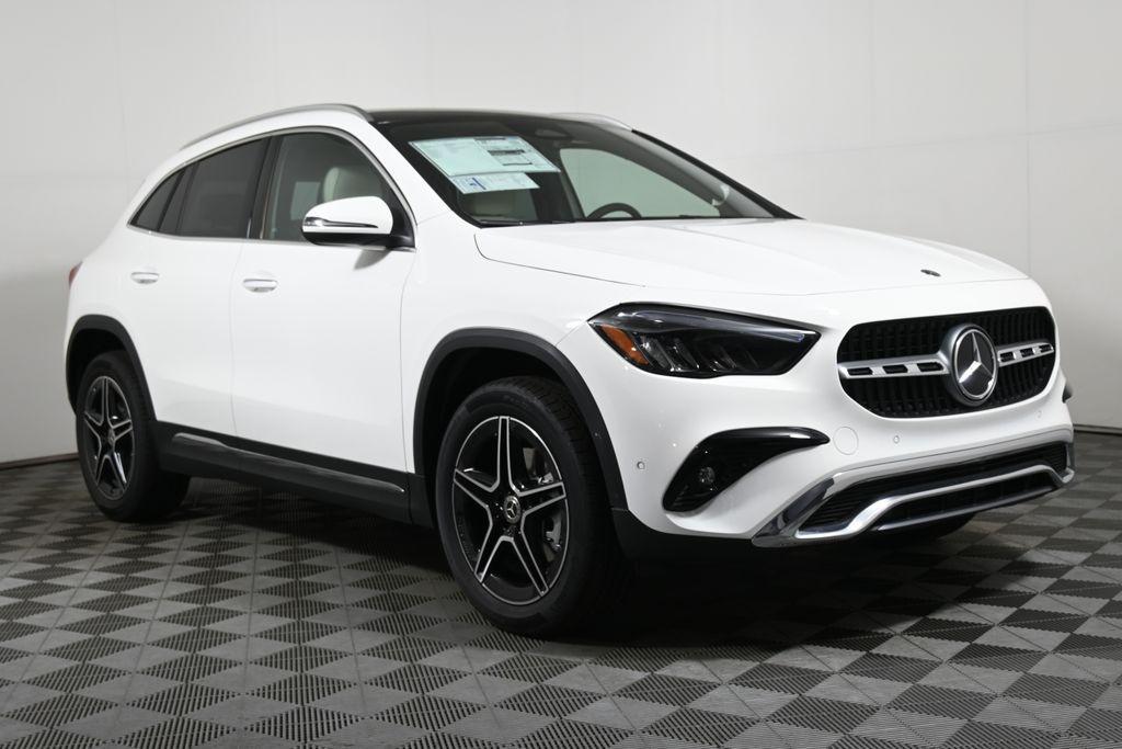 new 2026 Mercedes-Benz GLA 250 car, priced at $48,985