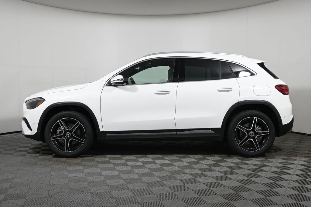 new 2026 Mercedes-Benz GLA 250 car, priced at $48,985