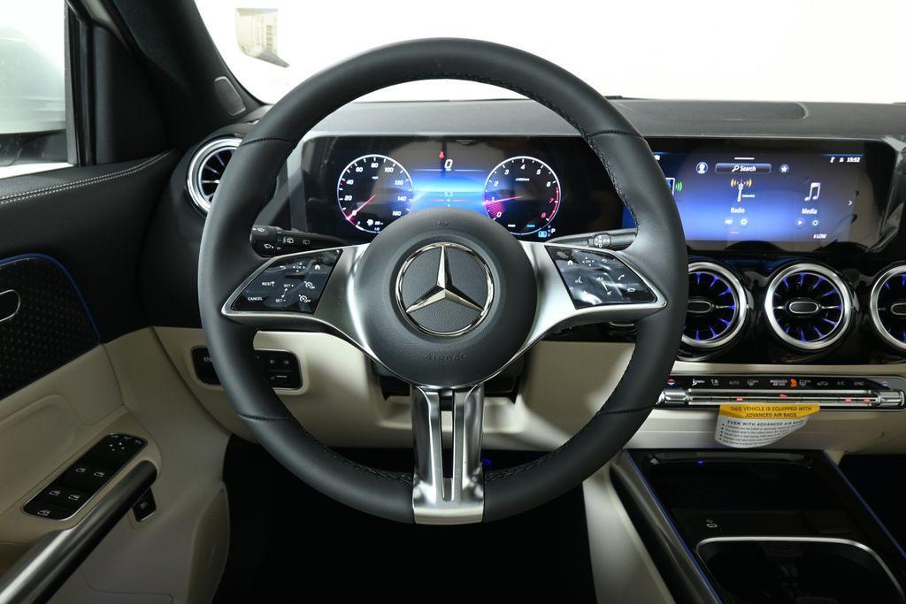 new 2026 Mercedes-Benz GLA 250 car, priced at $48,985