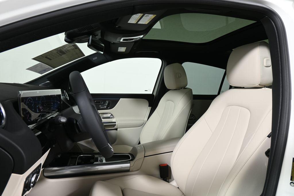 new 2026 Mercedes-Benz GLA 250 car, priced at $48,985